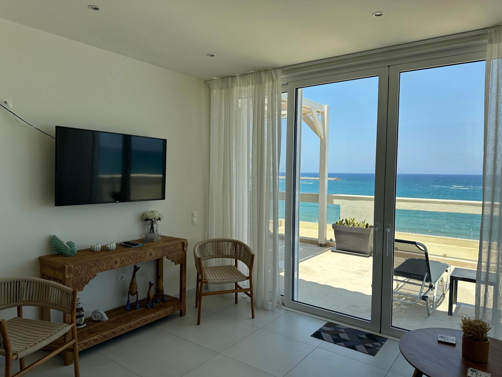 Nathalie'S Beachfront Apartment Rethymno Exterior foto